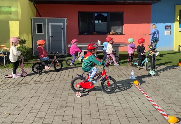 Zdjęcie z galeri 2 - Polsko-angielskie Przedszkole Artystyczne Lenkowo